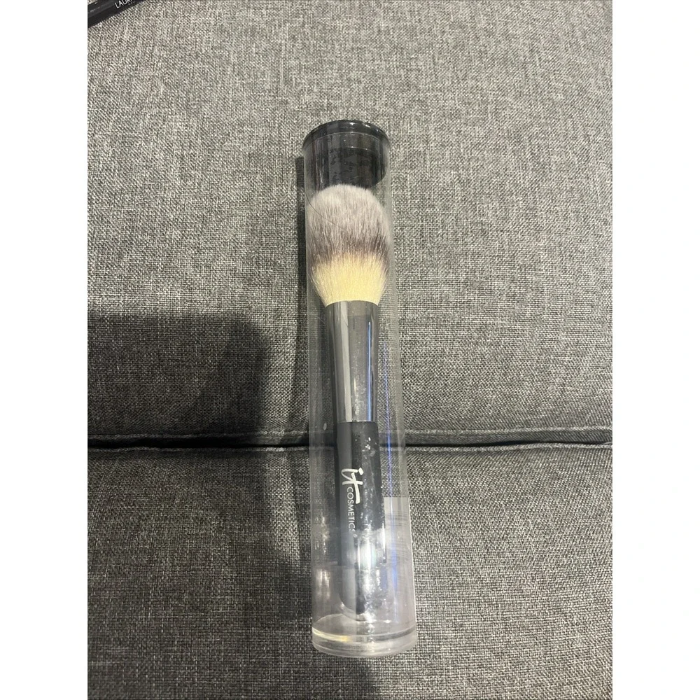 IT COSMETICS HEAVENLY LUXE WAND BALL POWDER BRUSH #8 NEW SEALED